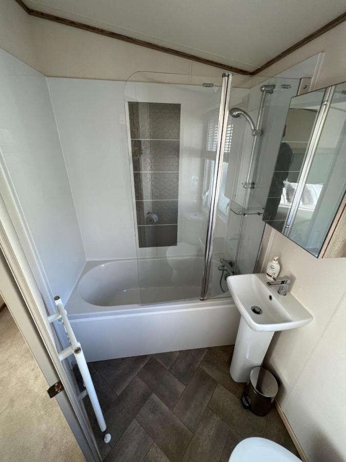 Anchors Rest - Family Caravan - Haven Lytchett Minster Exteriér fotografie
